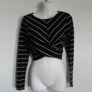 Windsor ribbed knit knotted front crop top, black with thin white stripes